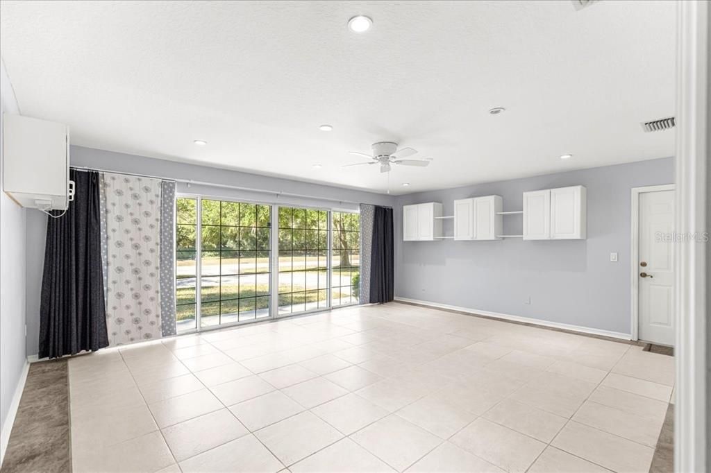 En Venta: $424,000 (3 camas, 2 baños, 1942 Pies cuadrados)