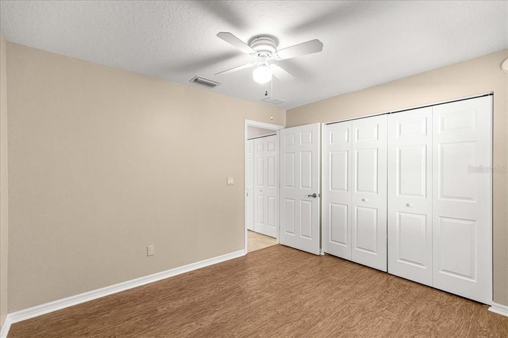 En Venta: $424,000 (3 camas, 2 baños, 1942 Pies cuadrados)