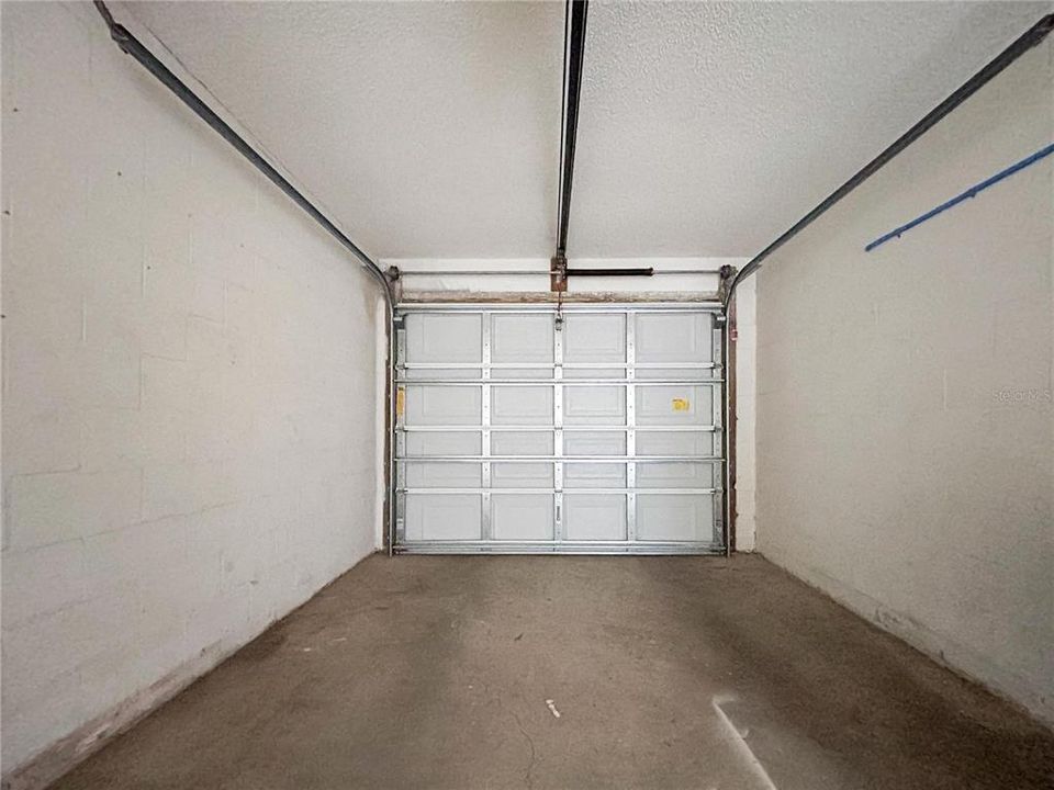 待售: $155,990 (2 贝兹, 2 浴室, 1032 平方英尺)