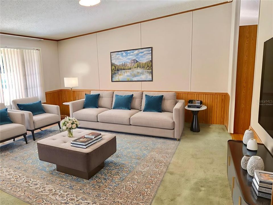 For Sale: $254,900 (4 beds, 3 baths, 2240 Square Feet)