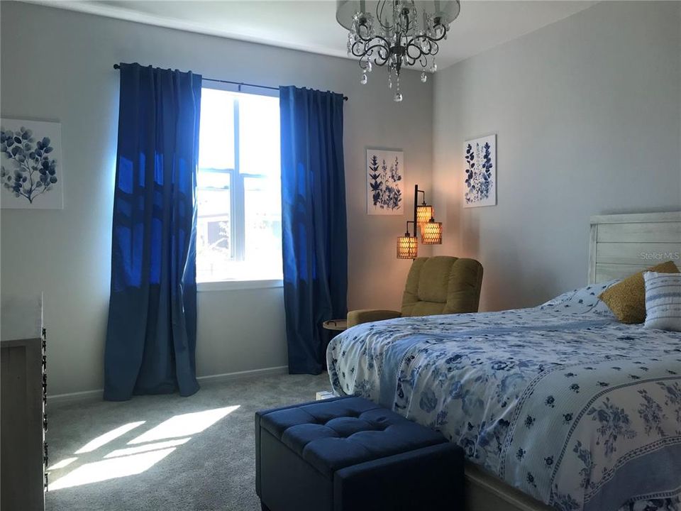 En Venta: $369,500 (4 camas, 2 baños, 1853 Pies cuadrados)