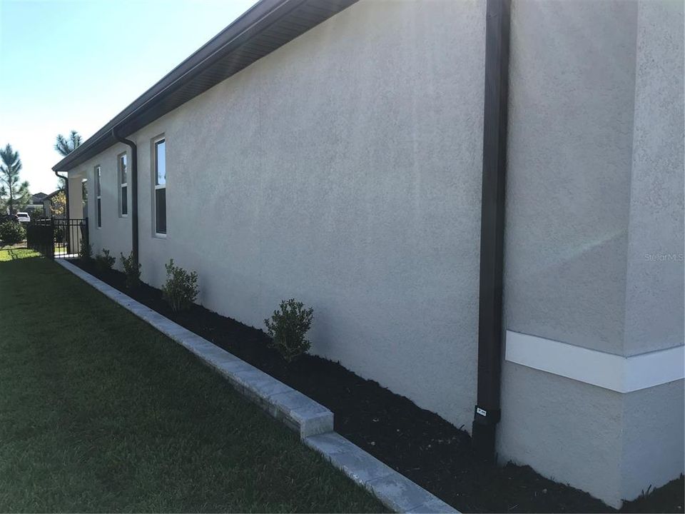 En Venta: $369,500 (4 camas, 2 baños, 1853 Pies cuadrados)