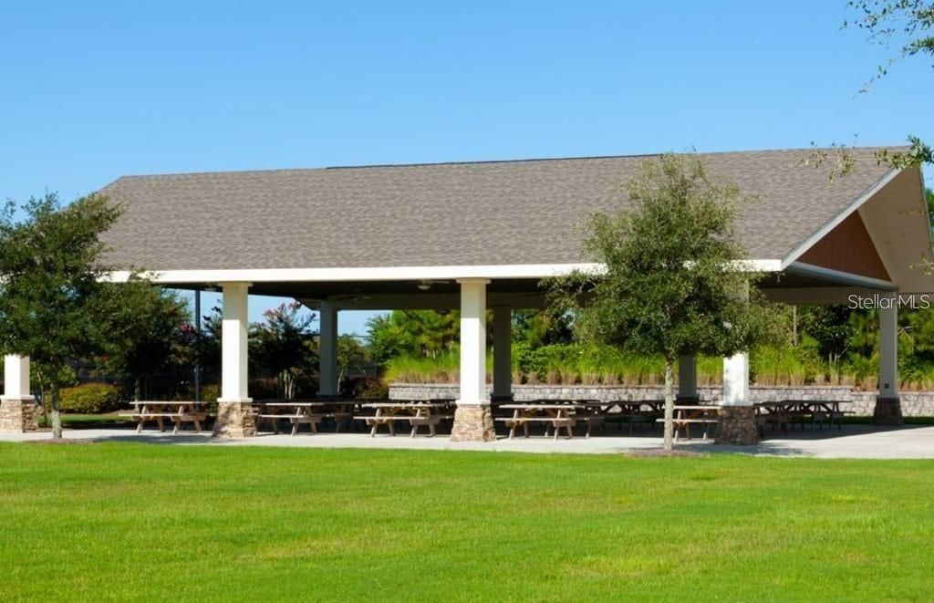 En Venta: $369,500 (4 camas, 2 baños, 1853 Pies cuadrados)