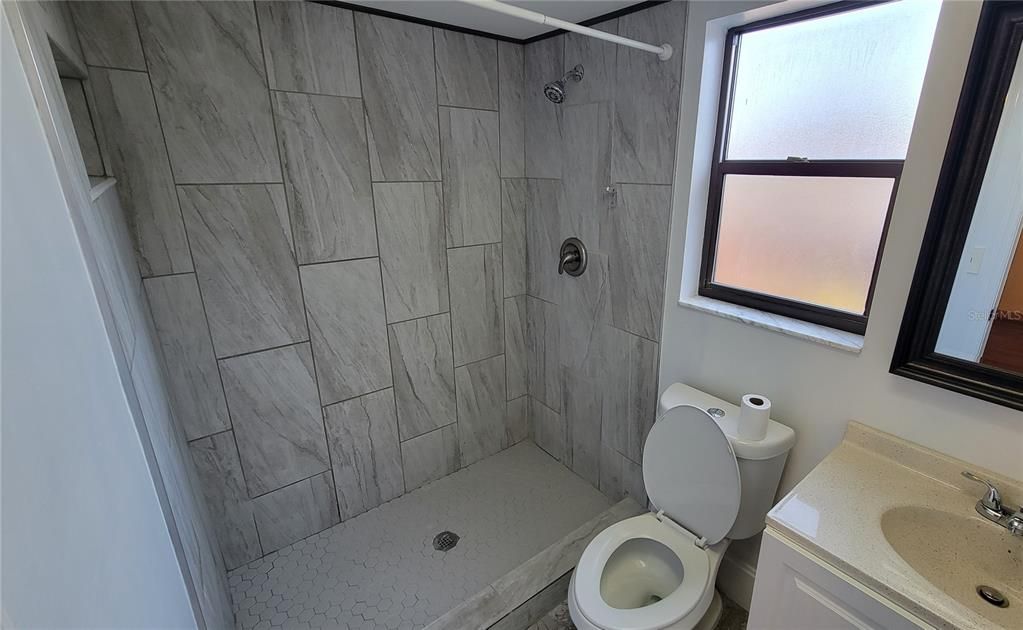 На продажу: $289,000 (3 спален, 2 ванн, 1530 Квадратных фут)