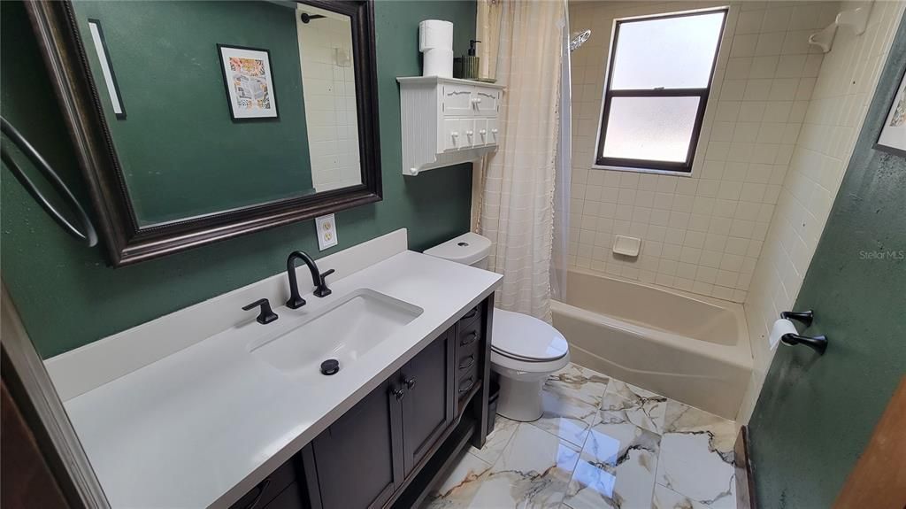 На продажу: $289,000 (3 спален, 2 ванн, 1530 Квадратных фут)