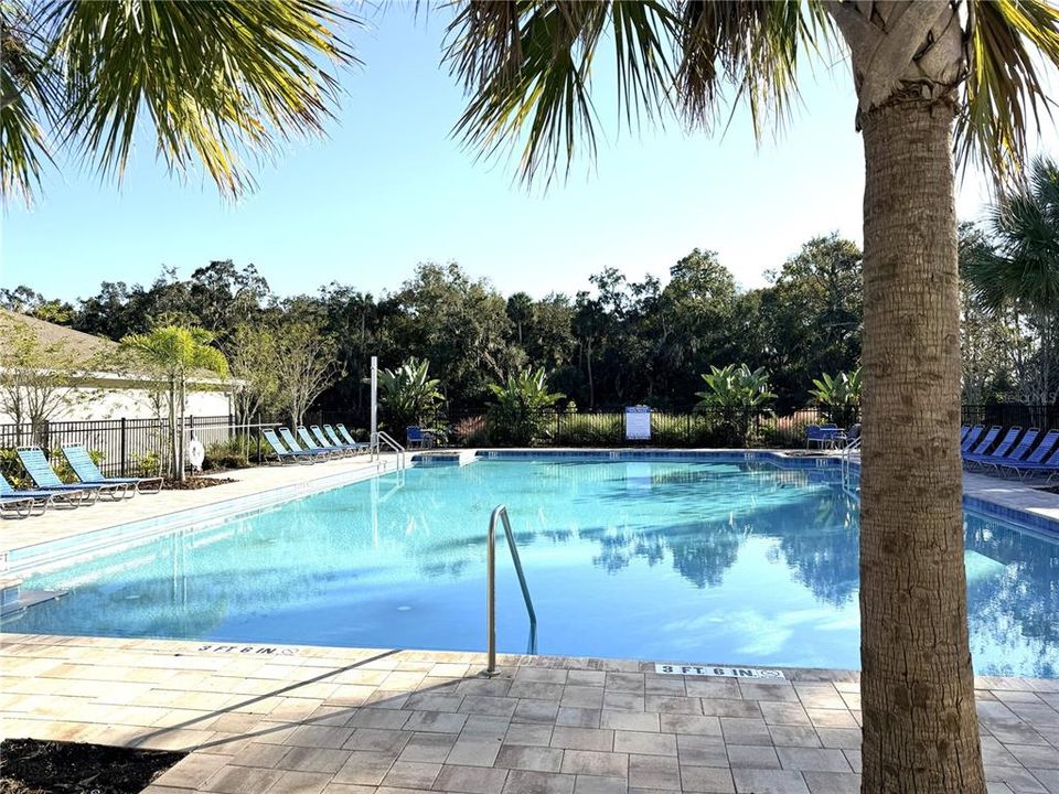 For Sale: $309,900 (3 beds, 2 baths, 1715 Square Feet)