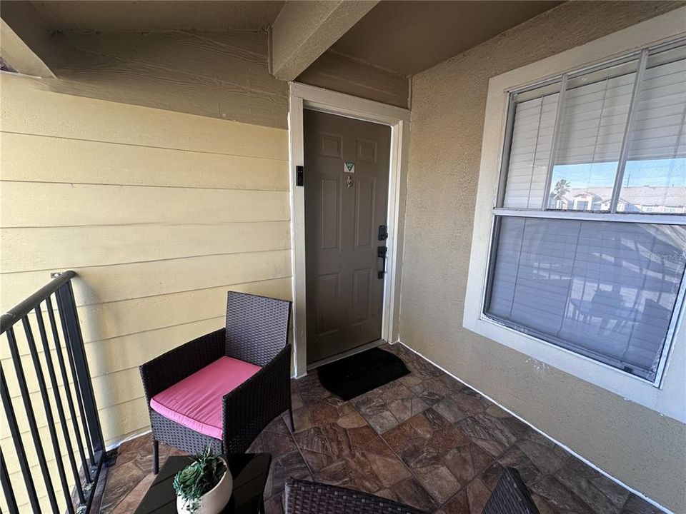 For Rent: $1,550 (1 beds, 1 baths, 530 Square Feet)