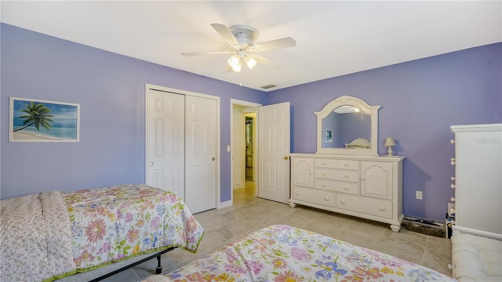 For Sale: $320,000 (3 beds, 2 baths, 1688 Square Feet)