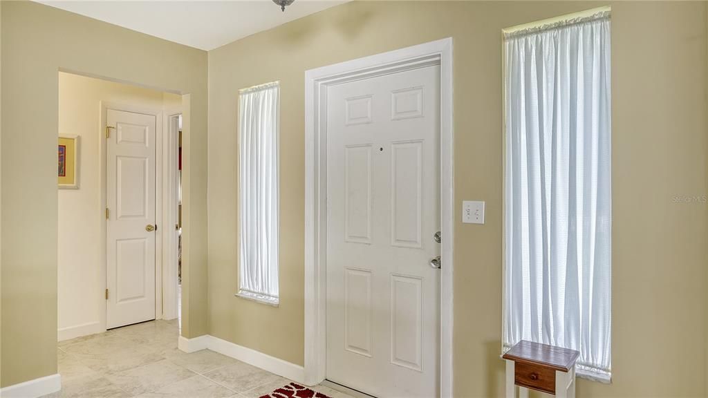 For Sale: $320,000 (3 beds, 2 baths, 1688 Square Feet)