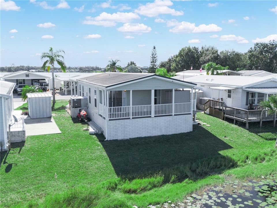 For Sale: $224,900 (2 beds, 2 baths, 840 Square Feet)