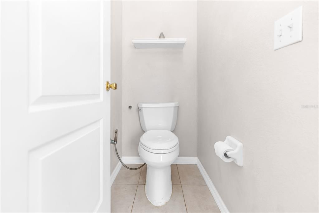 На продажу: $369,000 (3 спален, 2 ванн, 1769 Квадратных фут)