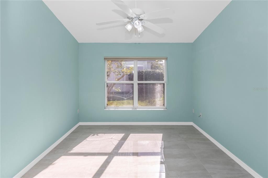 На продажу: $369,000 (3 спален, 2 ванн, 1769 Квадратных фут)