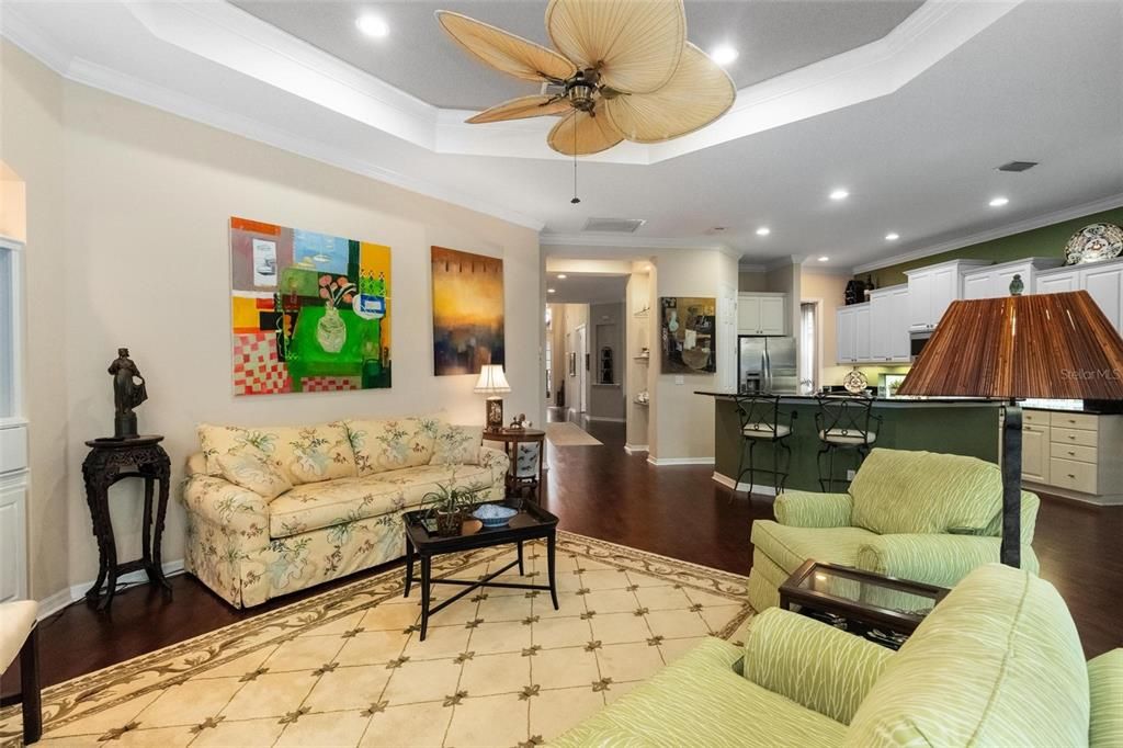 En Venta: $624,500 (2 camas, 2 baños, 2260 Pies cuadrados)