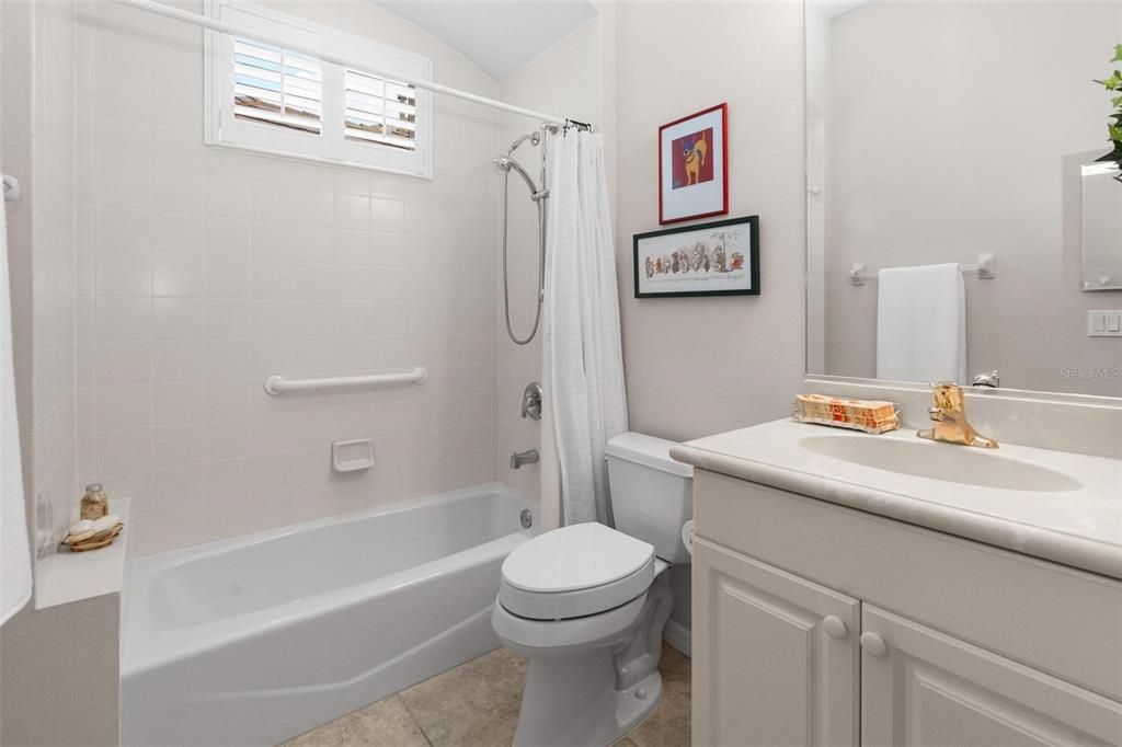 En Venta: $624,500 (2 camas, 2 baños, 2260 Pies cuadrados)