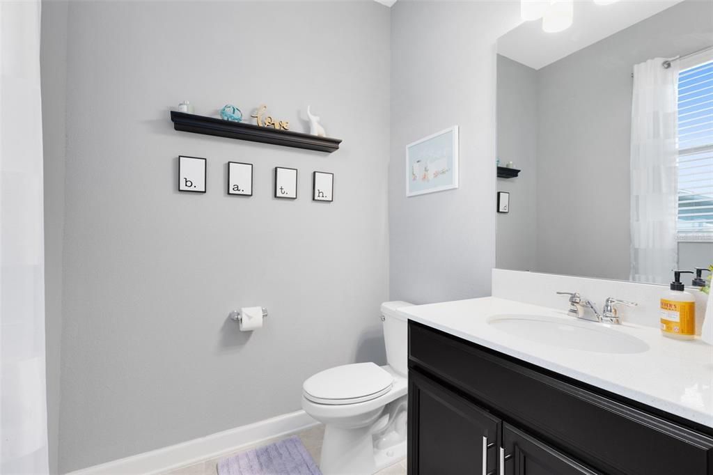 Active With Contract: $399,500 (3 beds, 2 baths, 1636 Square Feet)