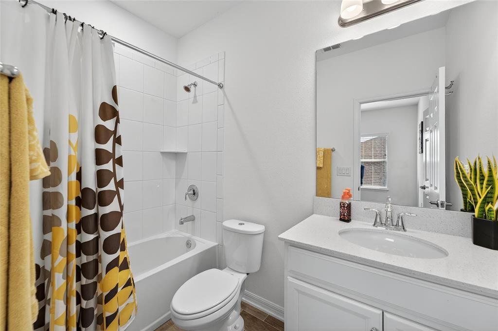 For Sale: $610,000 (4 beds, 3 baths, 3223 Square Feet)