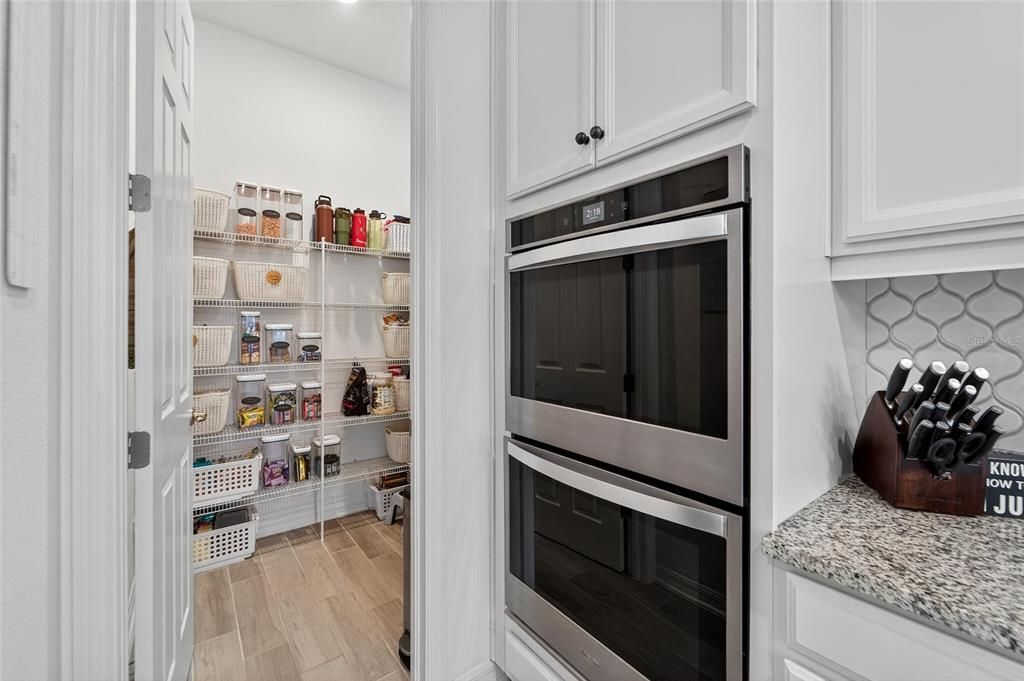 For Sale: $610,000 (4 beds, 3 baths, 3223 Square Feet)