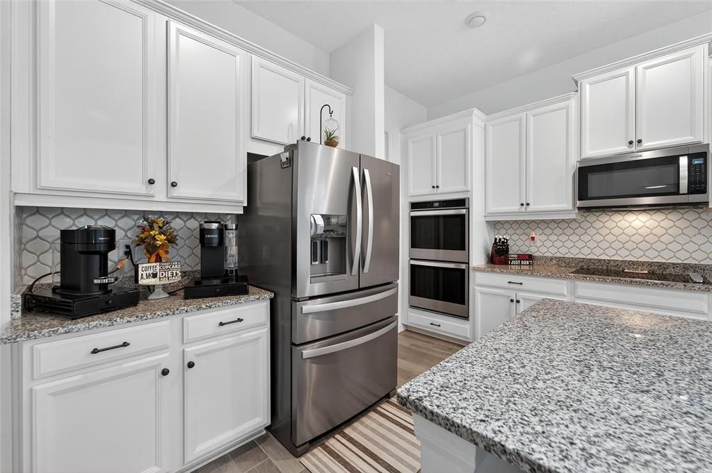 For Sale: $610,000 (4 beds, 3 baths, 3223 Square Feet)