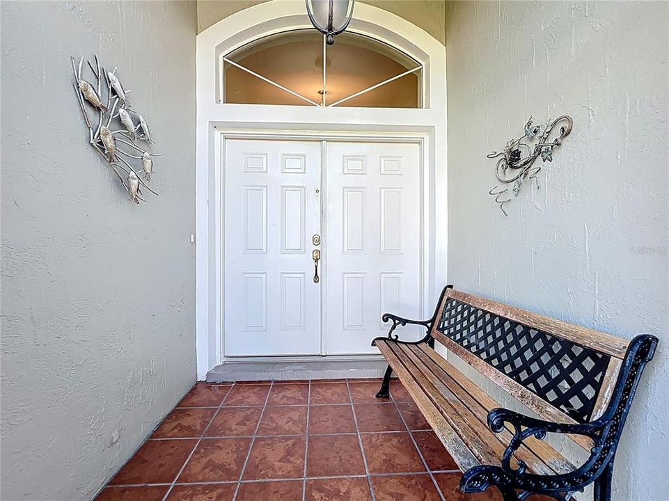 Activo con contrato: $289,000 (2 camas, 2 baños, 1406 Pies cuadrados)