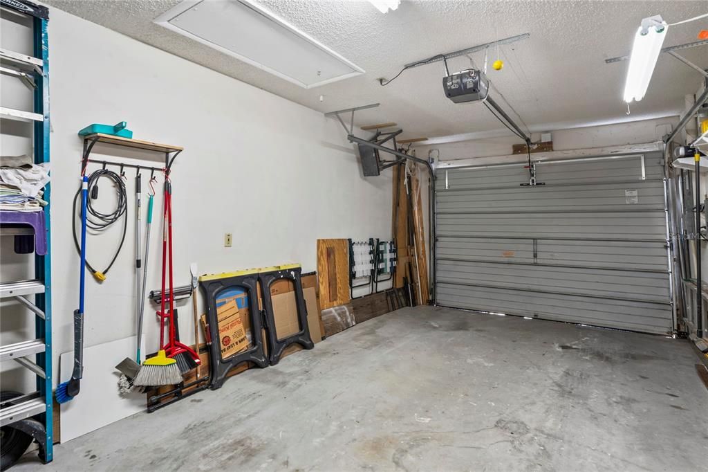 待售: $299,900 (3 贝兹, 2 浴室, 1114 平方英尺)