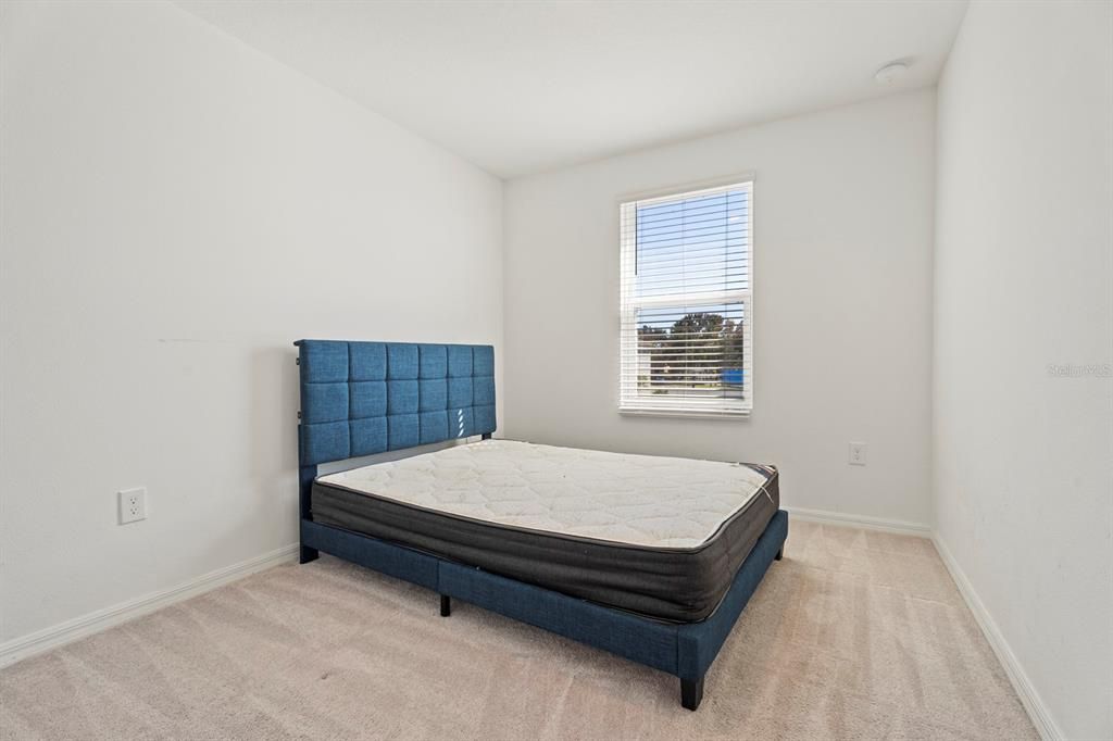 En Venta: $310,000 (3 camas, 2 baños, 1365 Pies cuadrados)