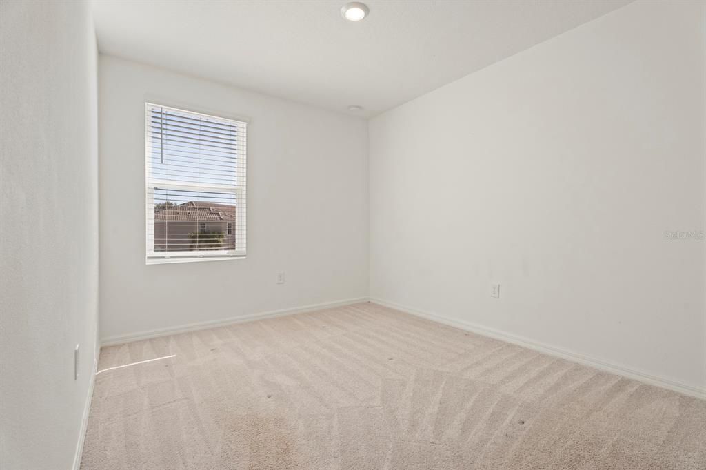 En Venta: $310,000 (3 camas, 2 baños, 1365 Pies cuadrados)