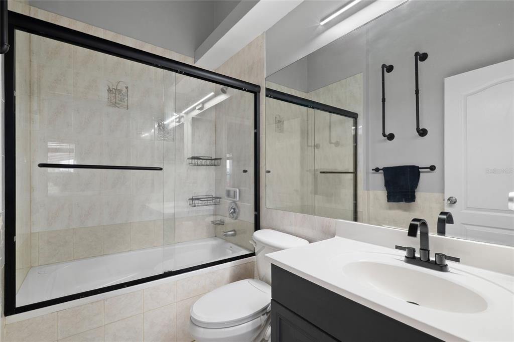 For Sale: $315,000 (4 beds, 2 baths, 1536 Square Feet)