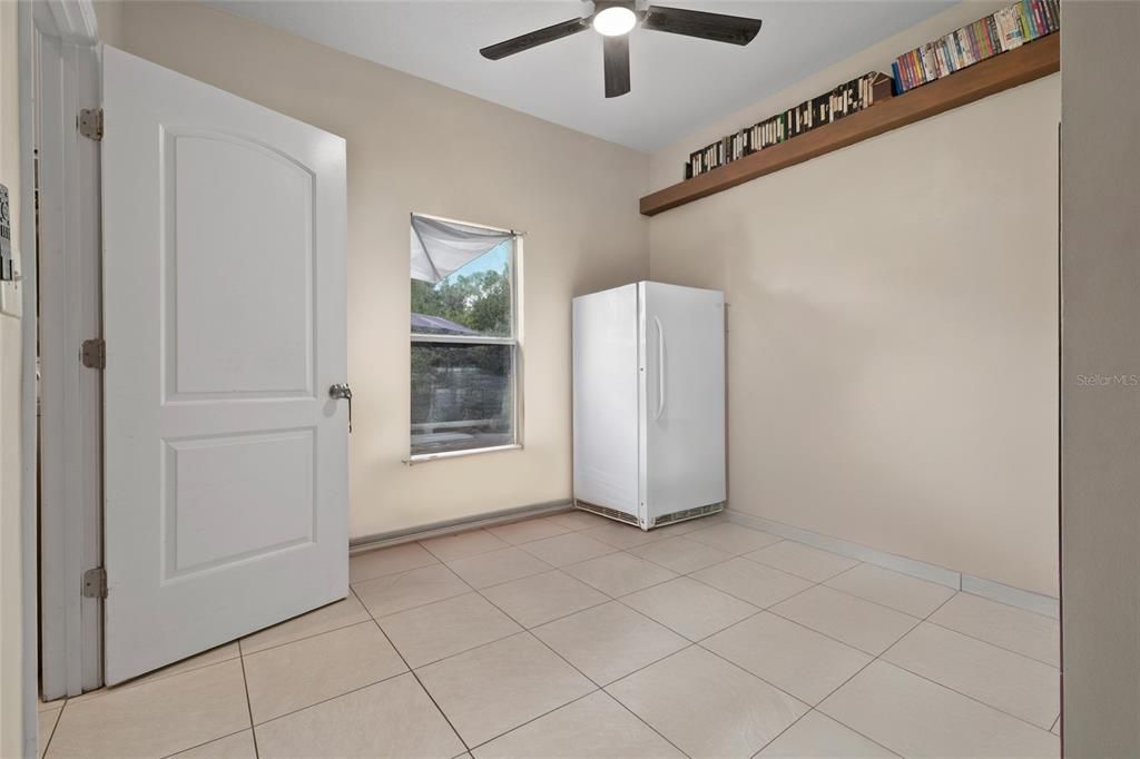 For Sale: $315,000 (4 beds, 2 baths, 1536 Square Feet)