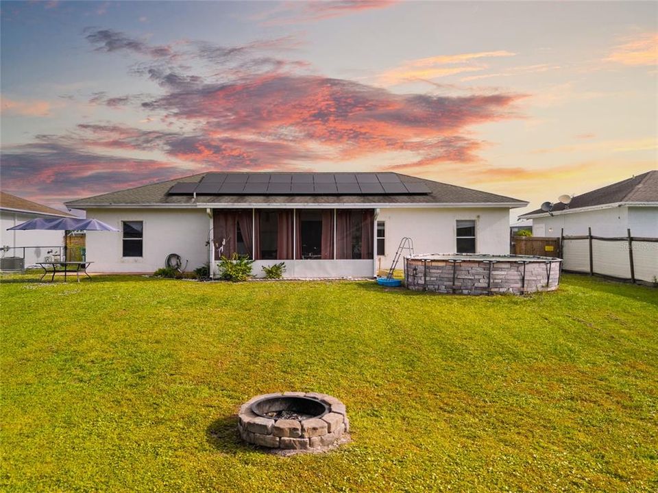 For Sale: $315,000 (4 beds, 2 baths, 1536 Square Feet)