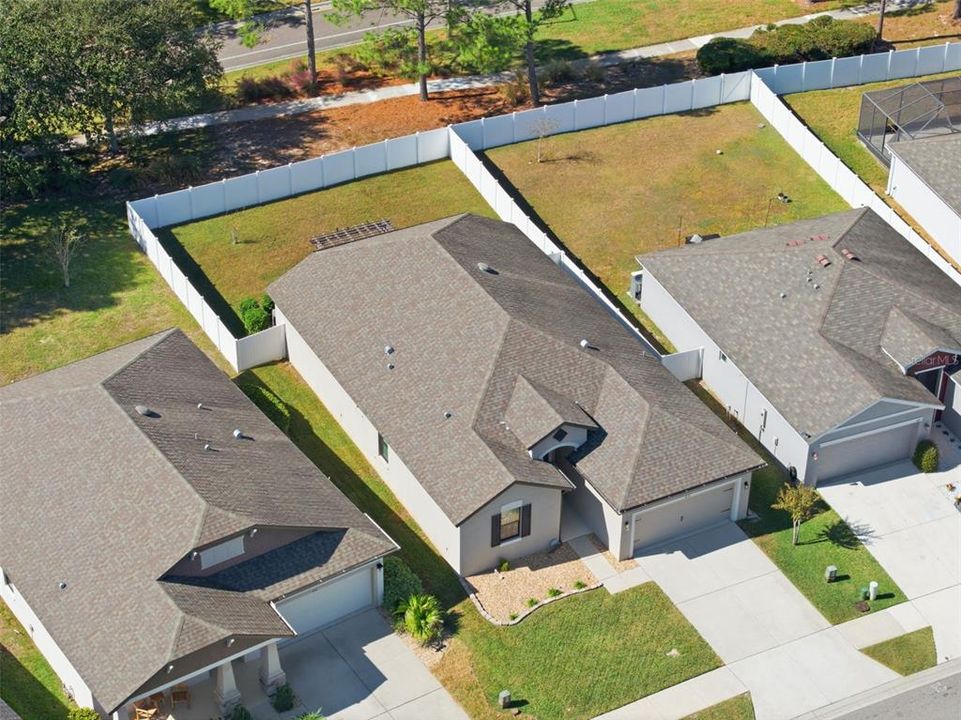 На продажу: $349,000 (4 спален, 2 ванн, 1894 Квадратных фут)