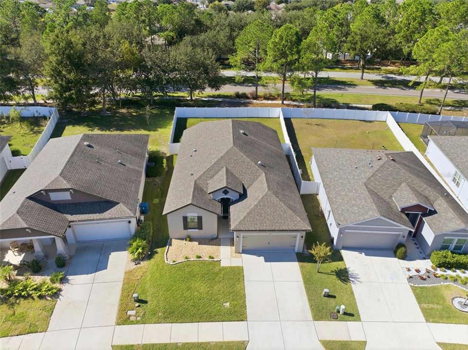 На продажу: $349,000 (4 спален, 2 ванн, 1894 Квадратных фут)