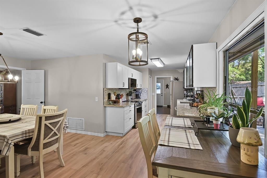 出租: $2,650 (3 贝兹, 2 浴室, 1829 平方英尺)