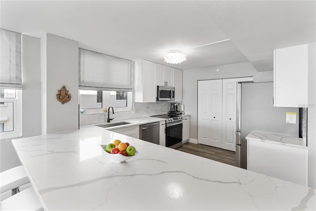 En Venta: $1,394,000 (2 camas, 2 baños, 1655 Pies cuadrados)