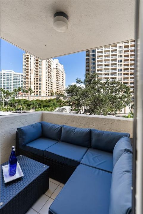 En Venta: $1,394,000 (2 camas, 2 baños, 1655 Pies cuadrados)