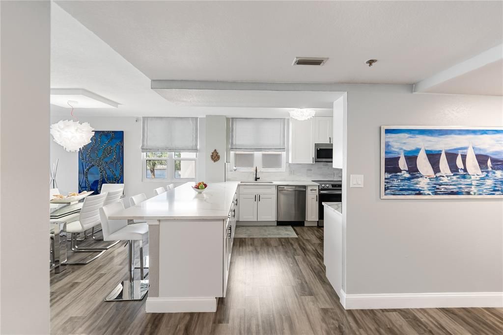 En Venta: $1,394,000 (2 camas, 2 baños, 1655 Pies cuadrados)