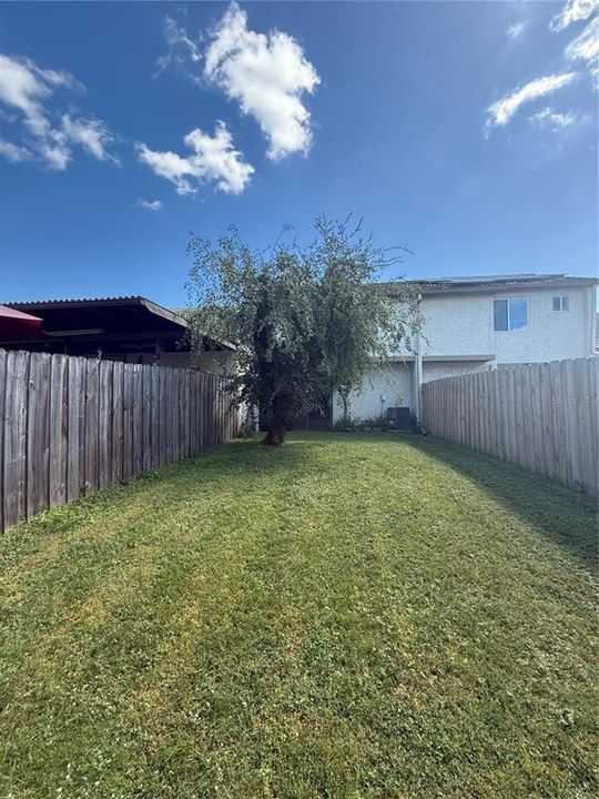 For Sale: $255,000 (2 beds, 1 baths, 1144 Square Feet)