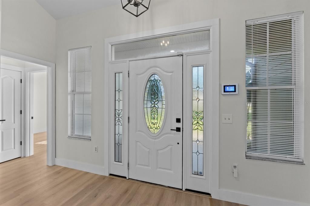 For Rent: $2,900 (4 beds, 2 baths, 1480 Square Feet)