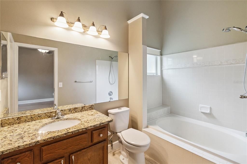 En Venta: $414,998 (3 camas, 2 baños, 1619 Pies cuadrados)