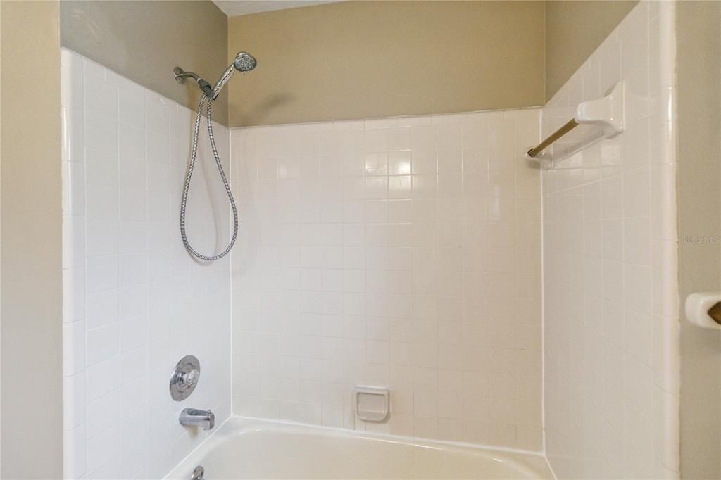 En Venta: $414,998 (3 camas, 2 baños, 1619 Pies cuadrados)