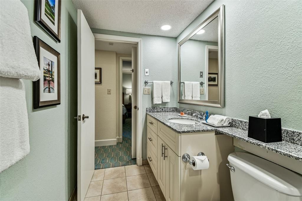 En Venta: $399,900 (2 camas, 2 baños, 1210 Pies cuadrados)