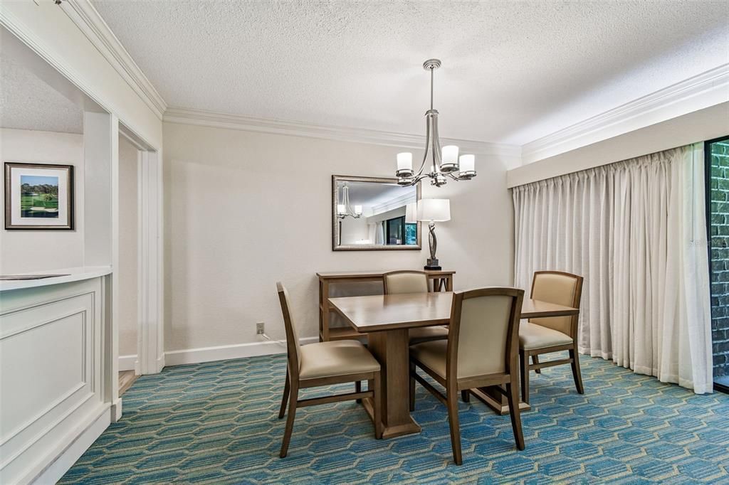 En Venta: $399,900 (2 camas, 2 baños, 1210 Pies cuadrados)