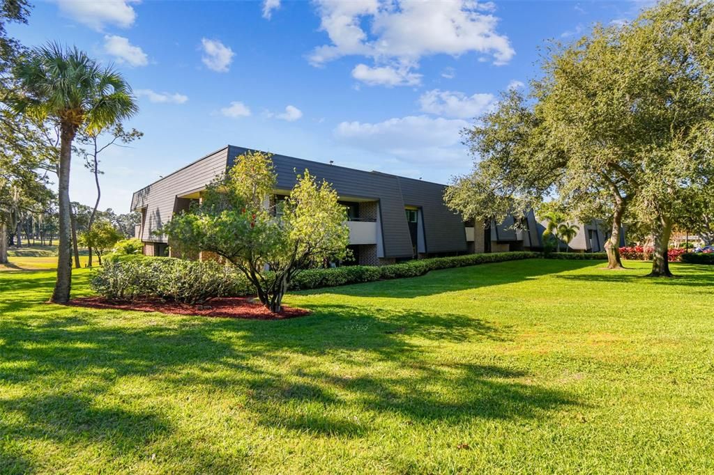 En Venta: $399,900 (2 camas, 2 baños, 1210 Pies cuadrados)