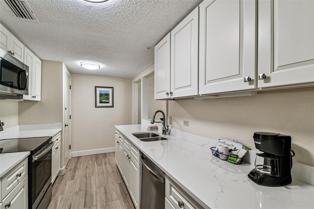 En Venta: $399,900 (2 camas, 2 baños, 1210 Pies cuadrados)