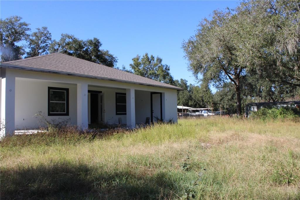 Active With Contract: $340,000 (3 beds, 3 baths, 1876 Square Feet)