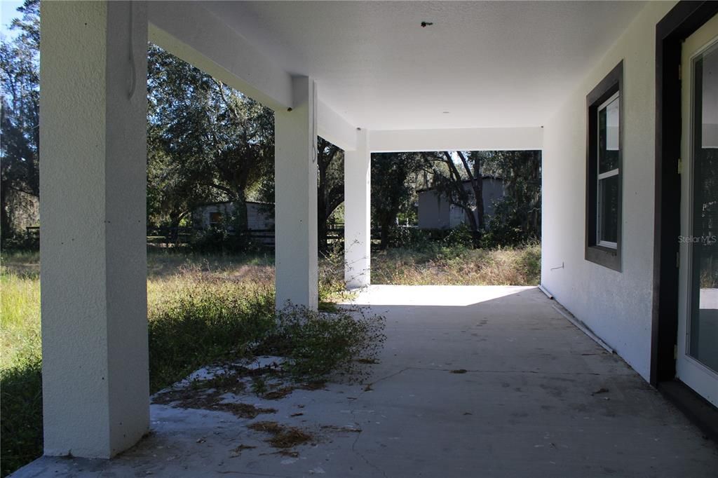 Active With Contract: $340,000 (3 beds, 3 baths, 1876 Square Feet)