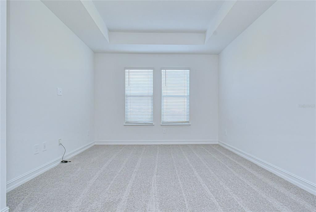 En Renta: $2,800 (4 camas, 3 baños, 2156 Pies cuadrados)