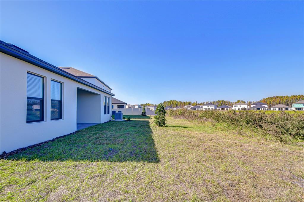 En Renta: $2,800 (4 camas, 3 baños, 2156 Pies cuadrados)