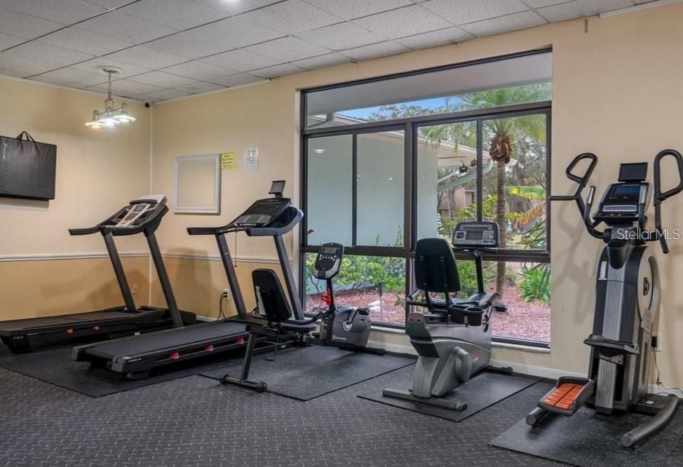 For Sale: $289,900 (2 beds, 2 baths, 1260 Square Feet)