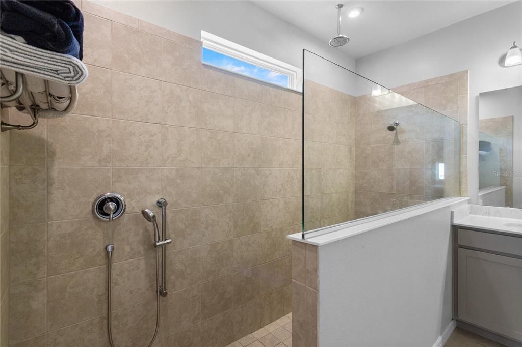 На продажу: $525,000 (4 спален, 3 ванн, 3021 Квадратных фут)