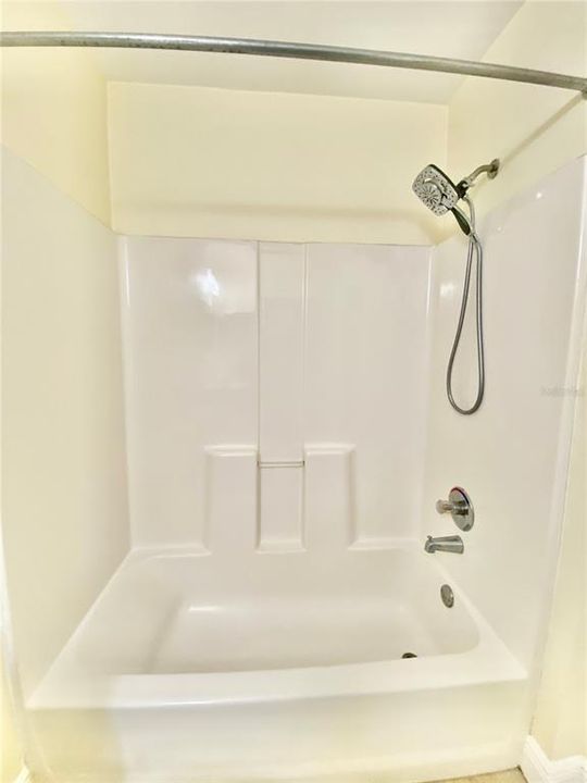 En Renta: $1,700 (2 camas, 2 baños, 1043 Pies cuadrados)